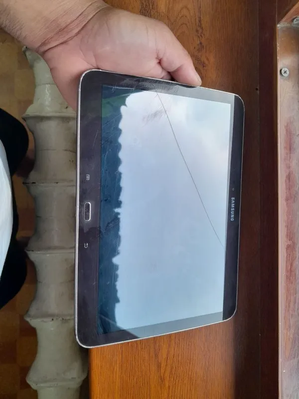 Samsung planshet Планшет GT P-5200 — фото 6