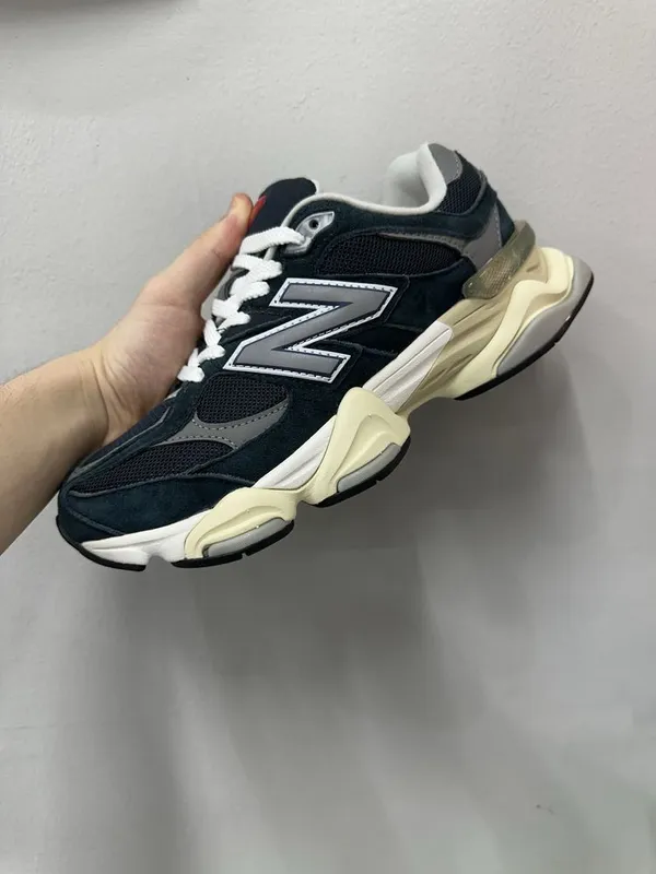 New Balance(9060) кросовки