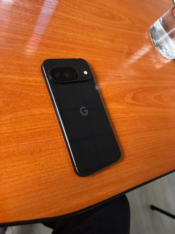 Google Pixel 9 (128gb) — фото 1