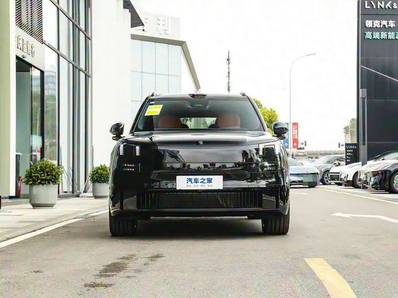 Lynk&Co 900 / 2.0T Ultra версия в наличии, насия савдо бор