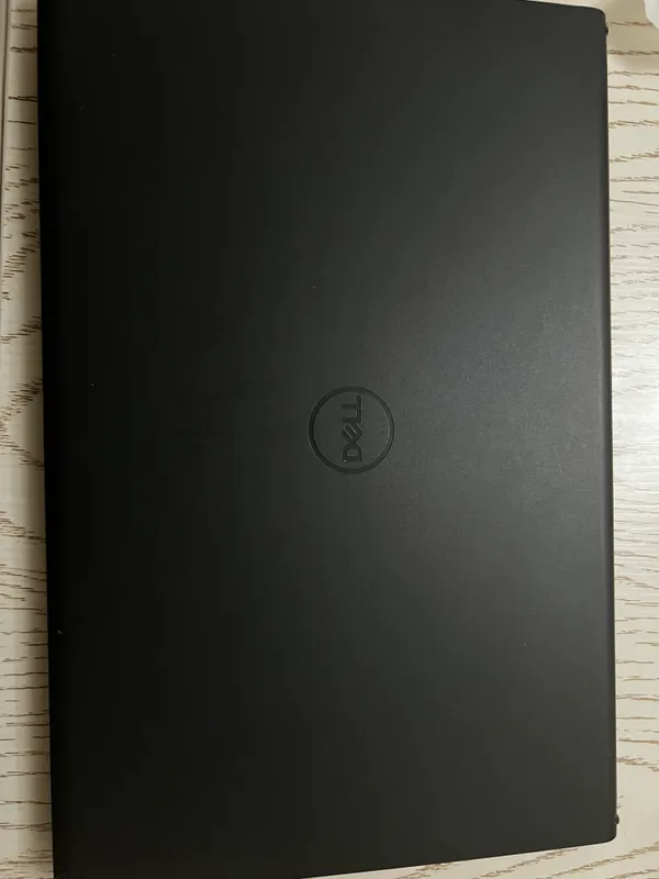 Dell Noutbuk срочно продается 1