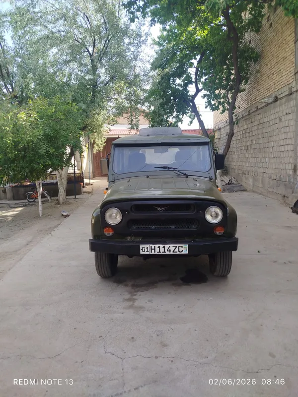 Uaz avto sotiladi