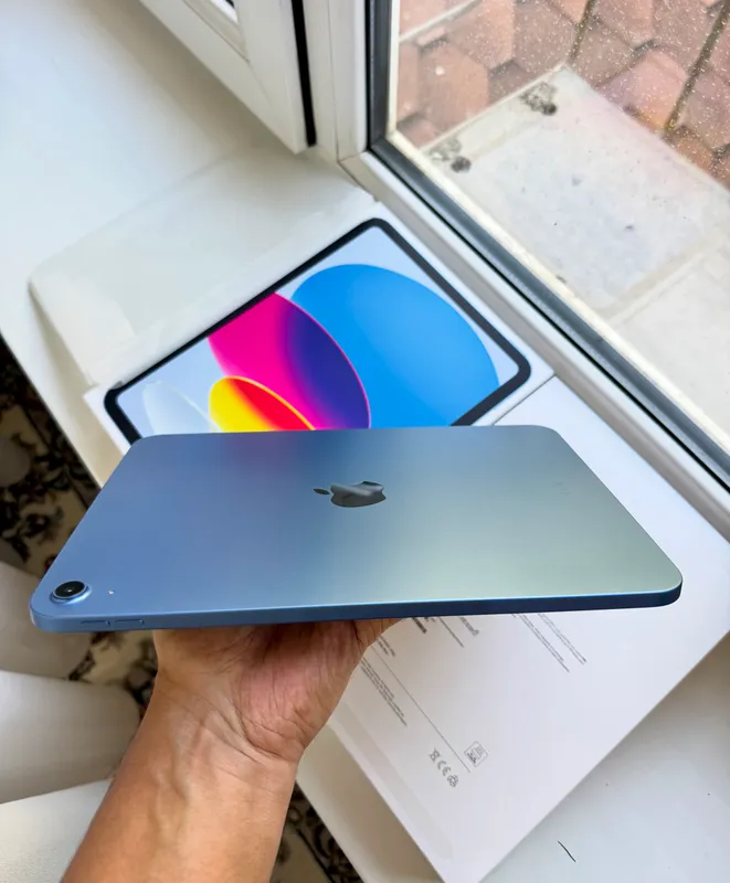 iPad A16 Blue 128GB 99% 5 iPad A16 Blue 128GB 99% 5