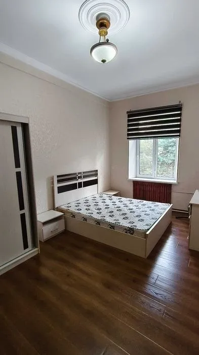Аренда квартиры 2-комн, 54 м², 2/4 этаж — фото 1