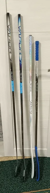 Продам хоккейные клюшки bauer flylite