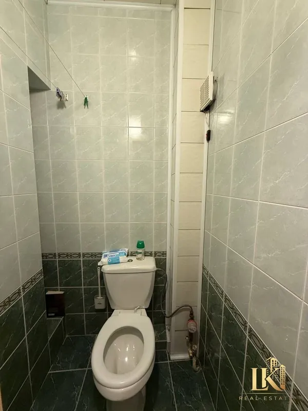 Продаётся 4-комнатная квартира, 72 м², Яшнабадский район (ориентир: японское посольство) 9