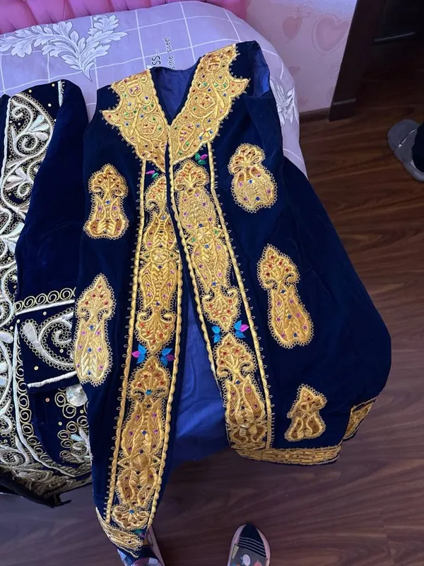 Мужской и женские чапаны