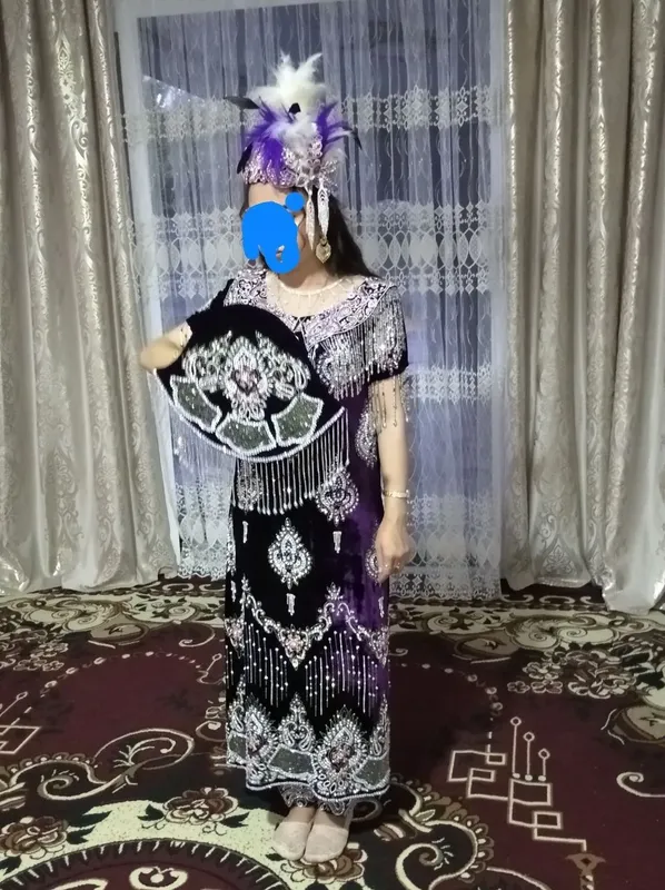 Ayollar liboslari