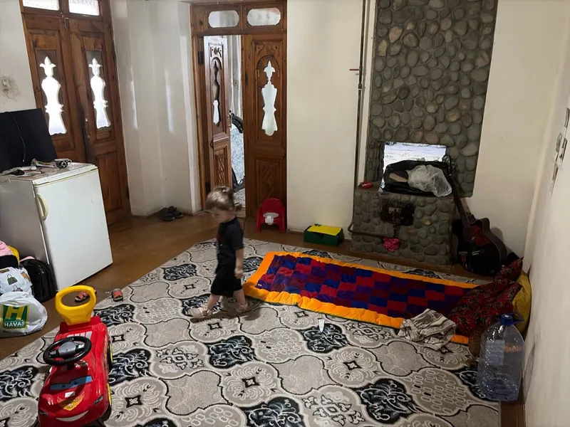 Срочно продаётся дом с двором, можно в счёт земли 3 Срочно продаётся дом с двором, можно в счёт земли 3
