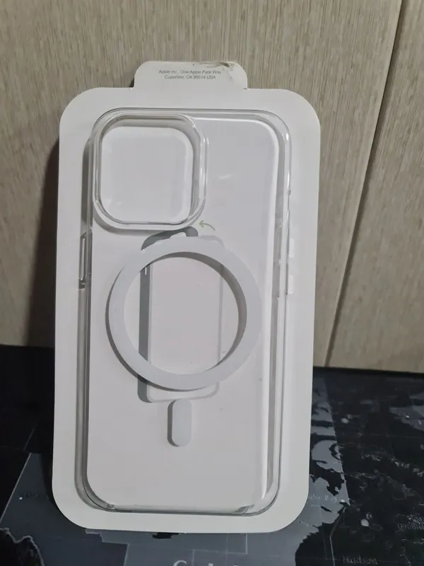 Оригинальный прозрачный чехол iPhone 13 Pro Clear Case с MagSafe — фото 1