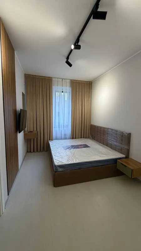TOWER UP turar joy majmuasida ijara, 44 m², yevro-1 xonali 7