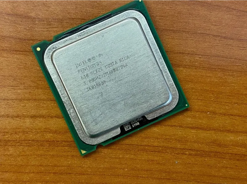 Intel Pentium 4 630 3.00GHZ 2M 800 Socket 775 CPU