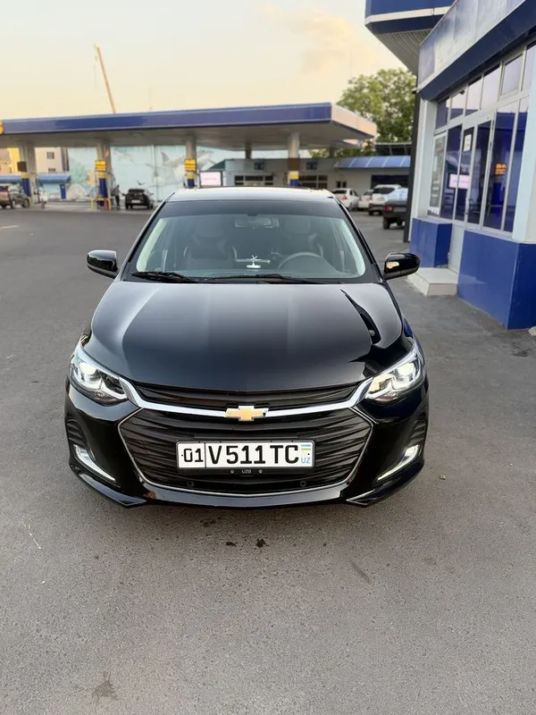 Продается автомобиль onix premier + pozitsiya 1 Продается автомобиль onix premier + pozitsiya 1