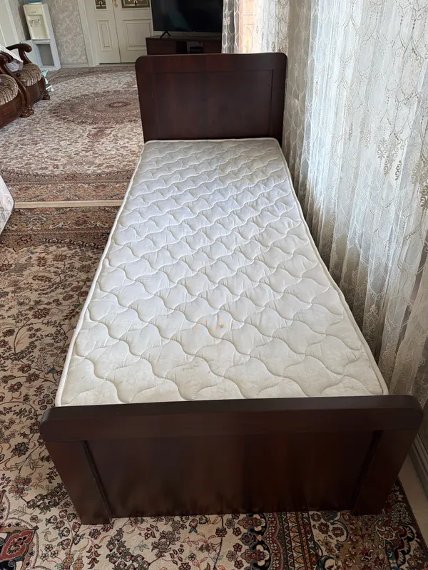 Kravat 1kishili 2ta bor