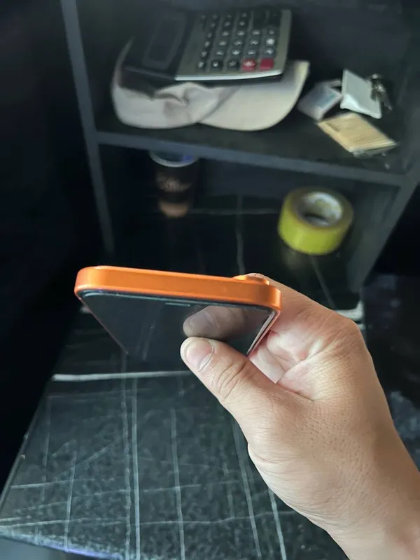 Iphone xr (17pro max korpus quyilgan) 2 Iphone xr (17pro max korpus quyilgan) 2