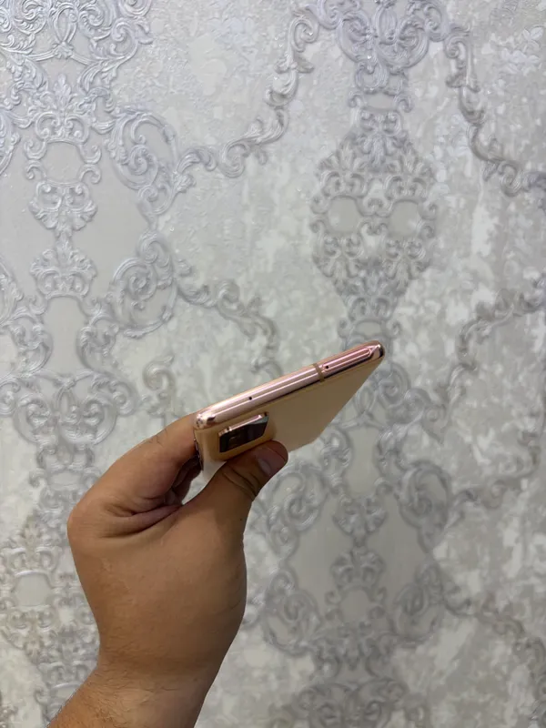 Samsung S20Fe 1