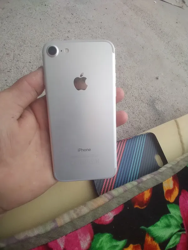 iphon 7 128g versiya 15.8.7 — фото 1