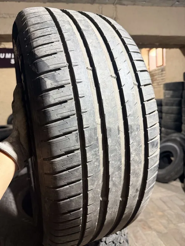 MICHELIN PILOT SPORT 4suv 275/55/19 orginal