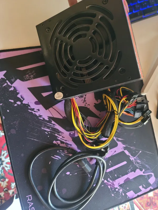 Quvvat bloki 550w 2 Quvvat bloki 550w 2