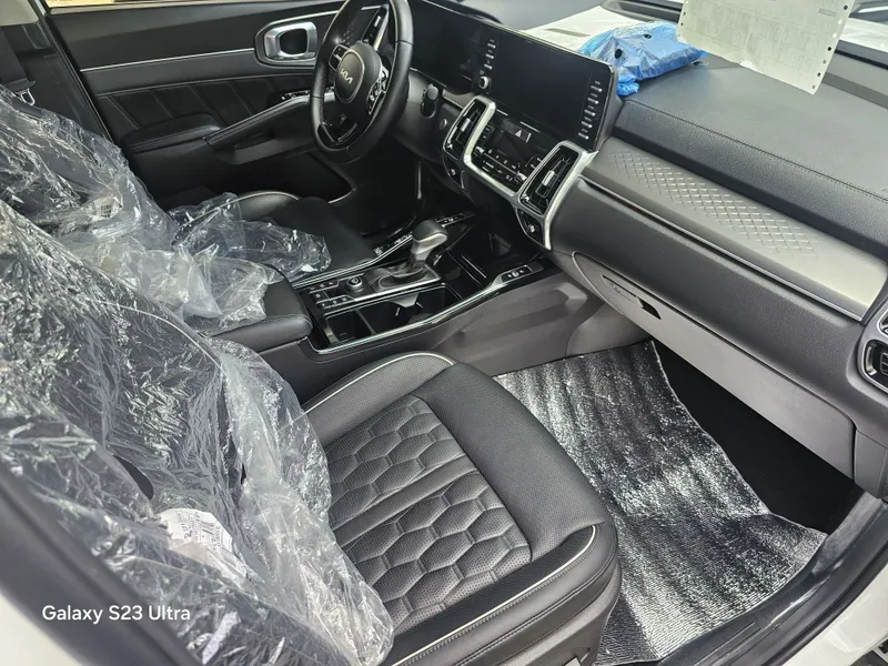 Kia Sorento 2.5 Full pozitsiyasi Black Edition — фото 5