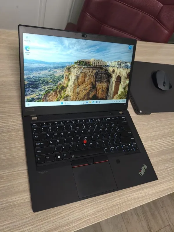 Распродажа Thinkpad Core i5 11th, 8GB, 256GB ssd + Face id 3 Распродажа Thinkpad Core i5 11th, 8GB, 256GB ssd + Face id 3