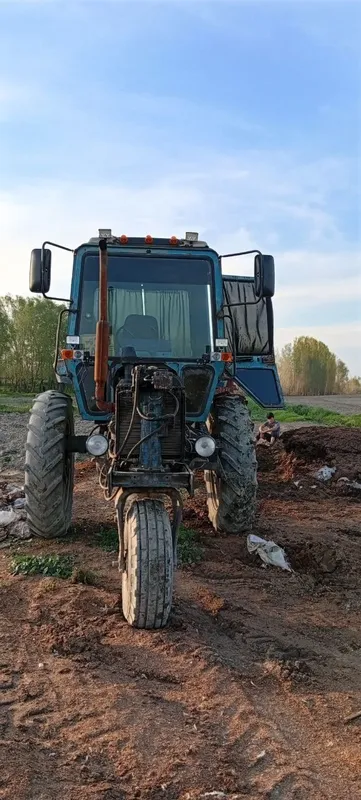 Mtz 80 sotiladi dakumentlari bor
