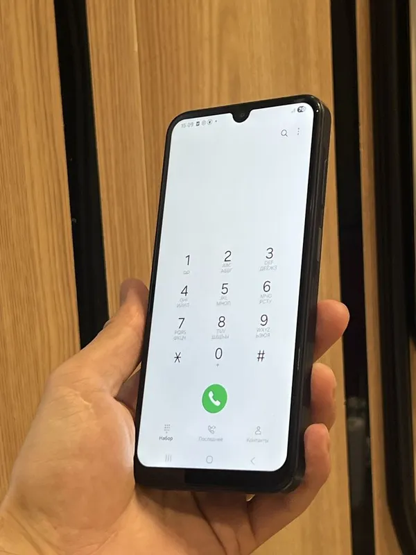 Samsung Galaxy A25 SROCHNA — фото 2