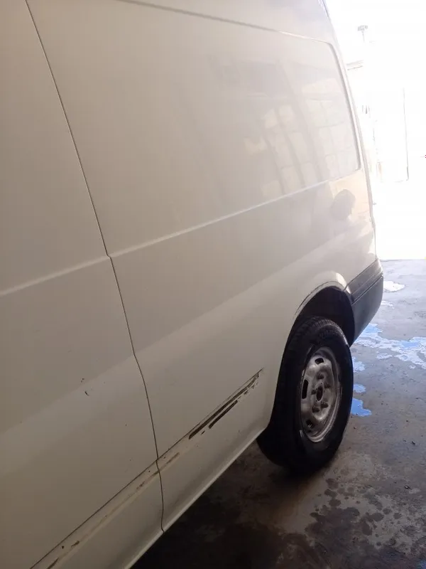 Ford sotiladi 2003 5 Ford sotiladi 2003 5