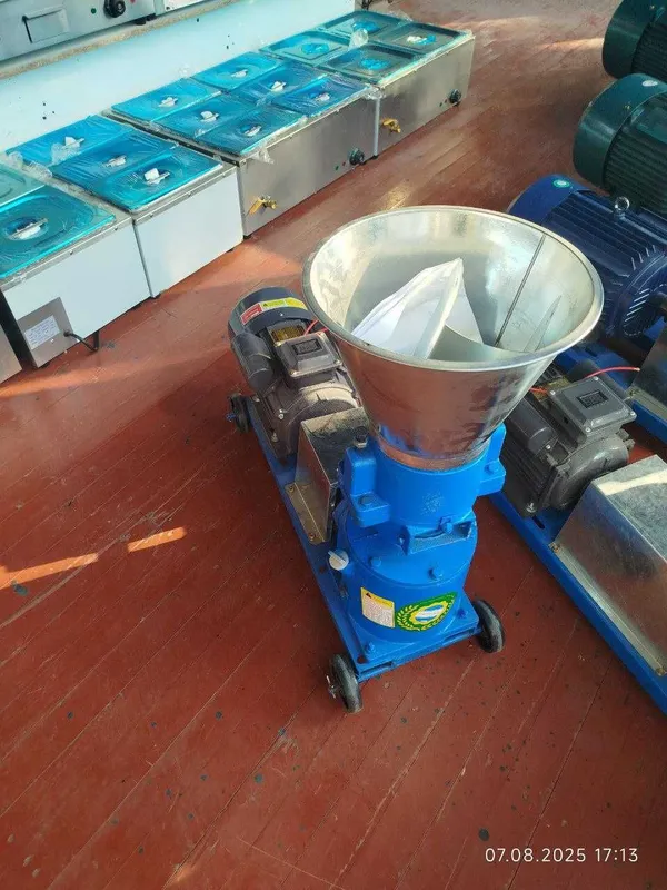 Granulyator (model 125) 220v 5.5kw 80kg/t 1 Granulyator (model 125) 220v 5.5kw 80kg/t 1