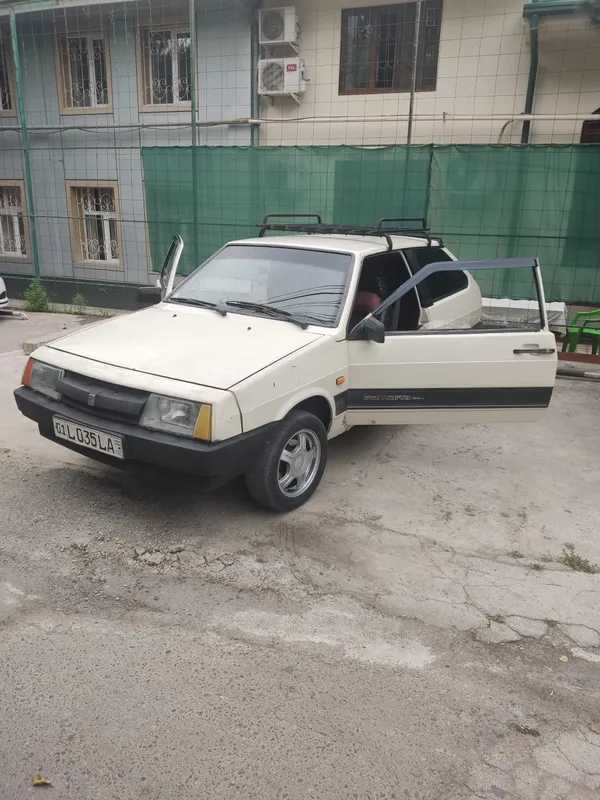 Продается автомобиль — фото 1