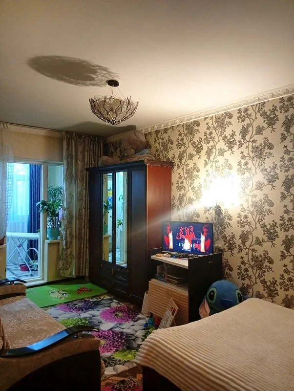 Чирчик 8й микрорайон продается 2х комн кв 34000$ 6