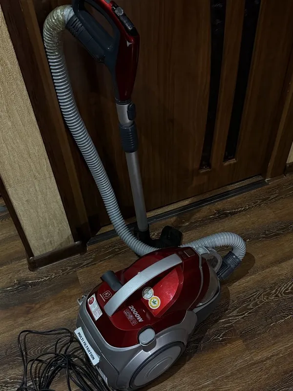Пылесос Lg 2000w