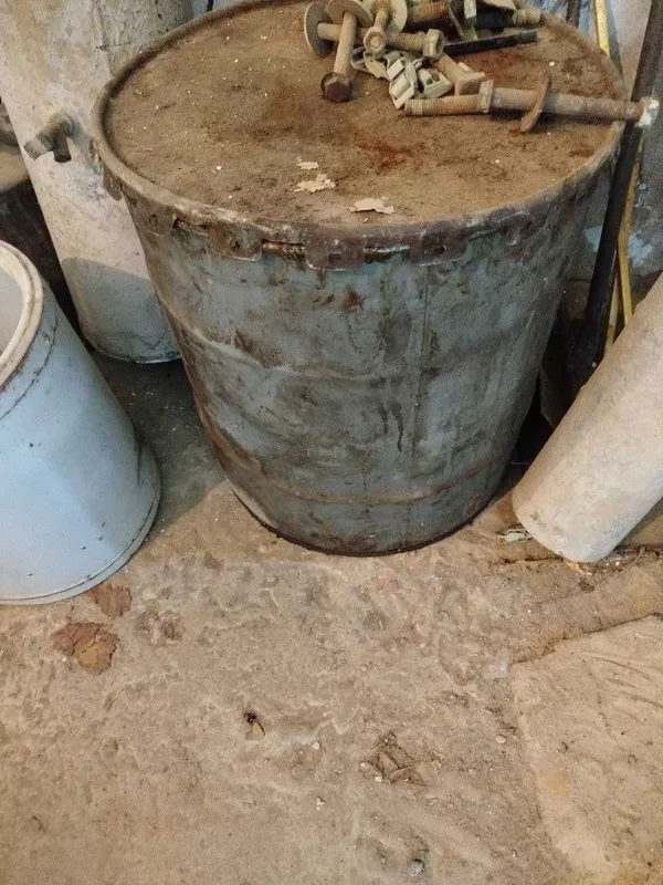 продам из гаража литол,салидол транс масло — фото 1 продам из гаража литол,салидол транс масло — фото 1