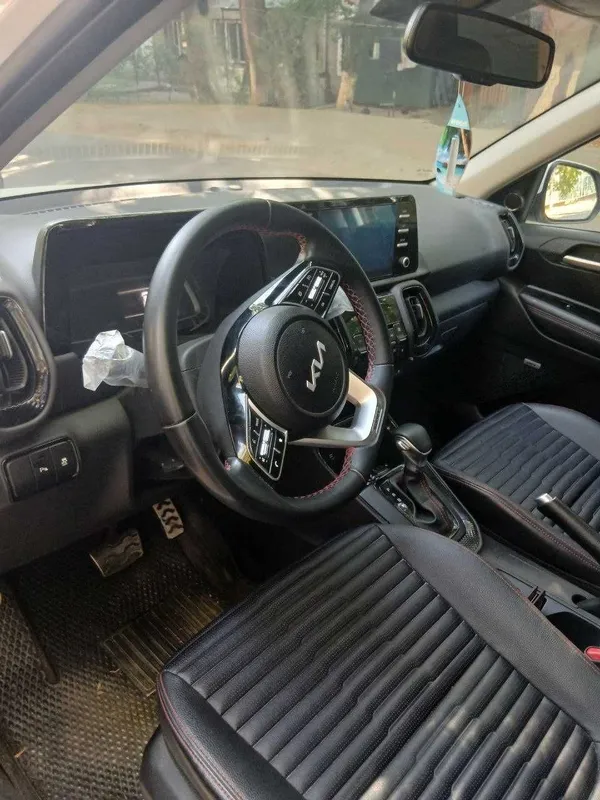 KIA sonet-3 pozitsiya full. 2025 3 KIA sonet-3 pozitsiya full. 2025 3