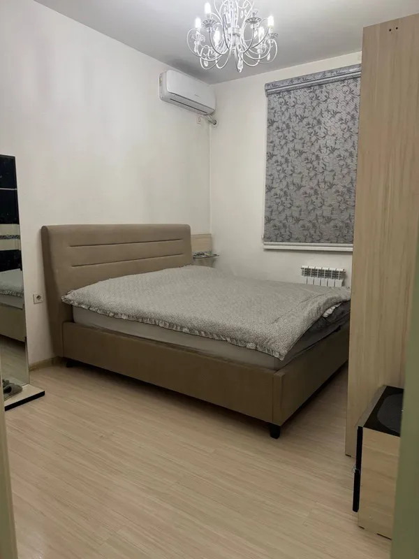 5-комн квартира, 130 м², 1/8 этаж (вторичка) 1
