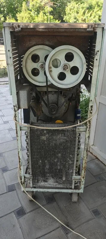 Frezer sotiladi, 380 v 2 Frezer sotiladi, 380 v 2