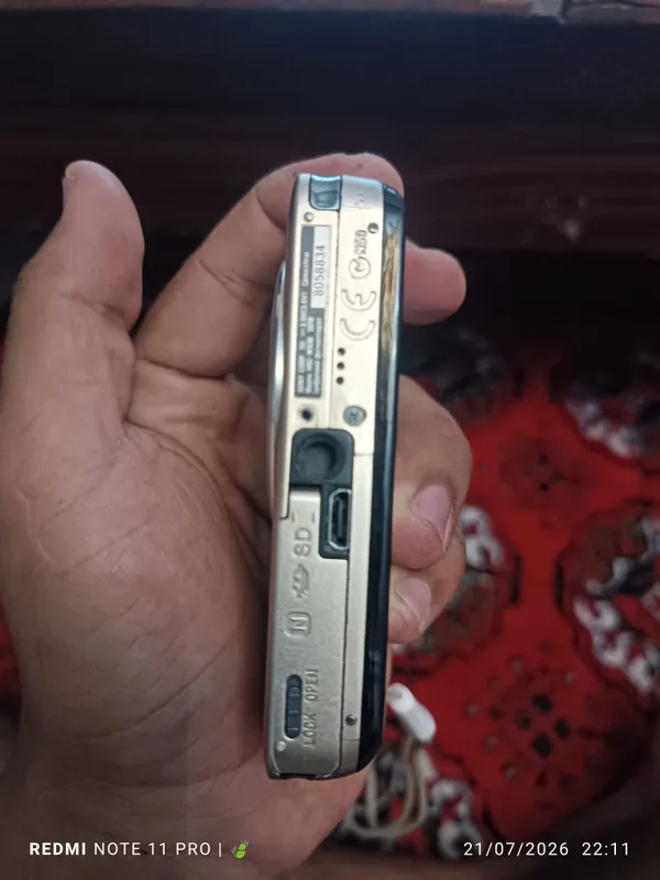 Sony Cyber-shot DSC-WX30 (16.2 MP) камера + SD-карта 1