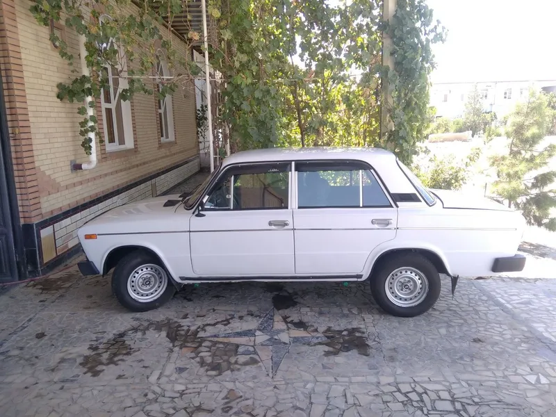 VAZ 2106 sotiladi. 5 VAZ 2106 sotiladi. 5