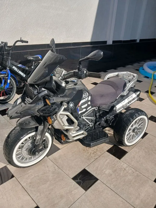 Motoskl sotiladi 4 Motoskl sotiladi 4
