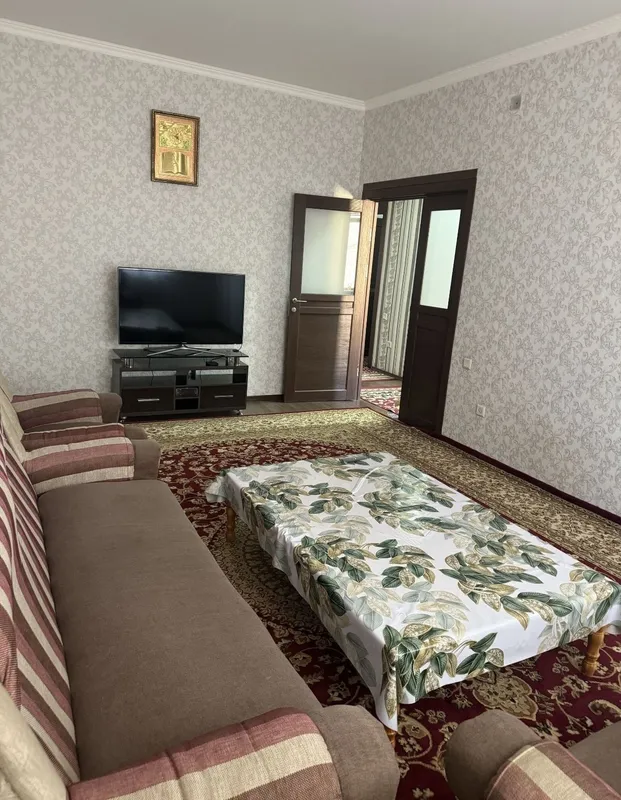 Квартира ижарага берилади Яккасарой тумани кичик халка йоли 3