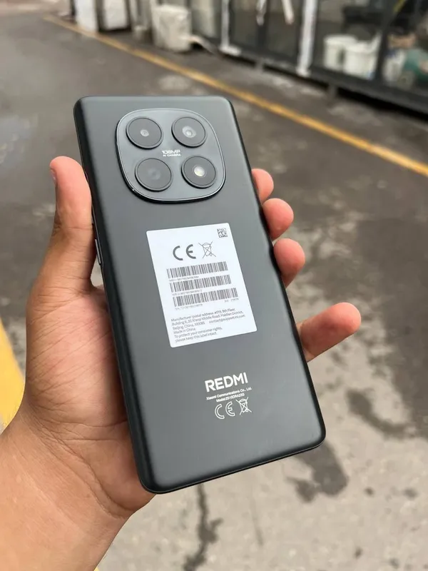 Redmi Note 15 — фото 1
