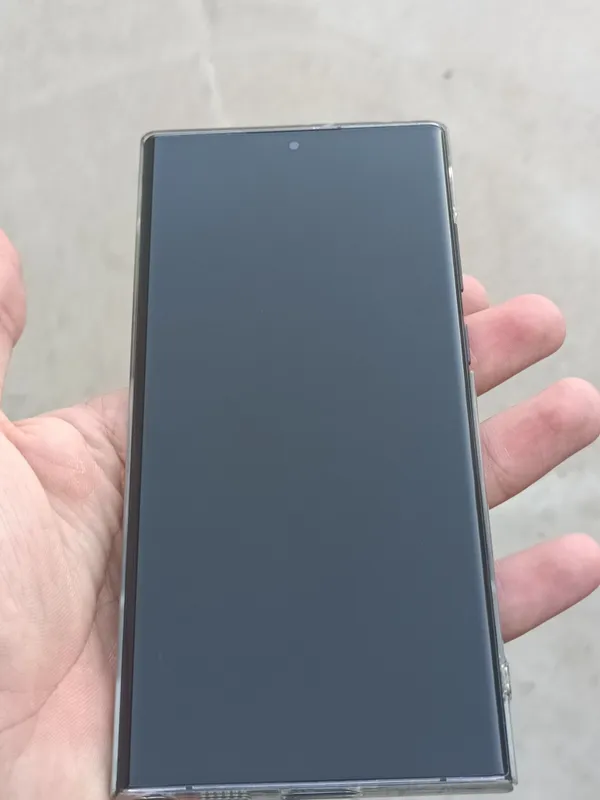 Samsung Galaxy S22 ultra 5