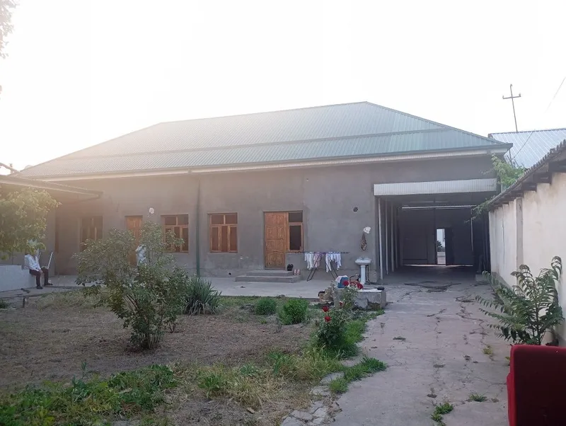 2 каватли 6 сотих 11 хона ховли сот.ди,Яшнобод,Висол,фасад 20м,185000$