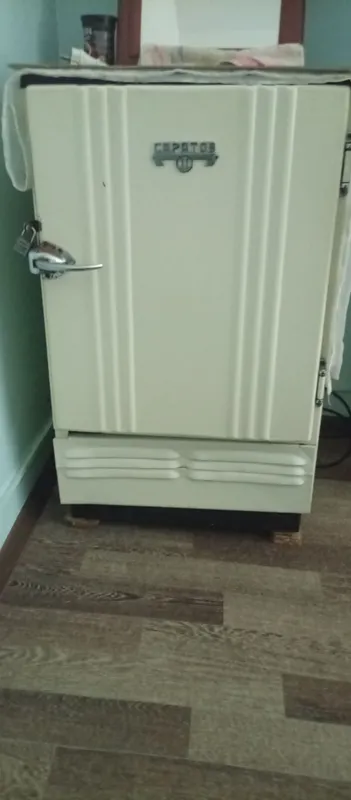 Холодильник Саратов 2