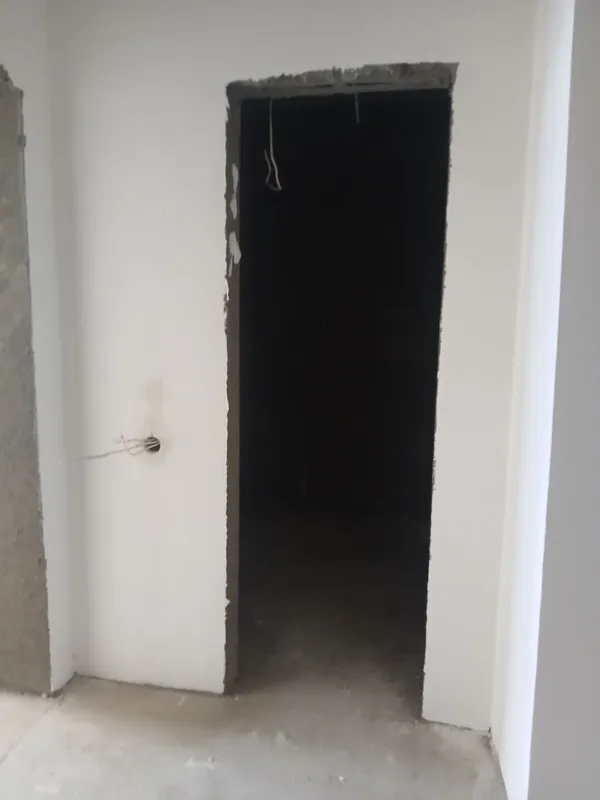 Продаётся новый построенный 4-комнатный дом за магазином Kola 5 Продаётся новый построенный 4-комнатный дом за магазином Kola 5