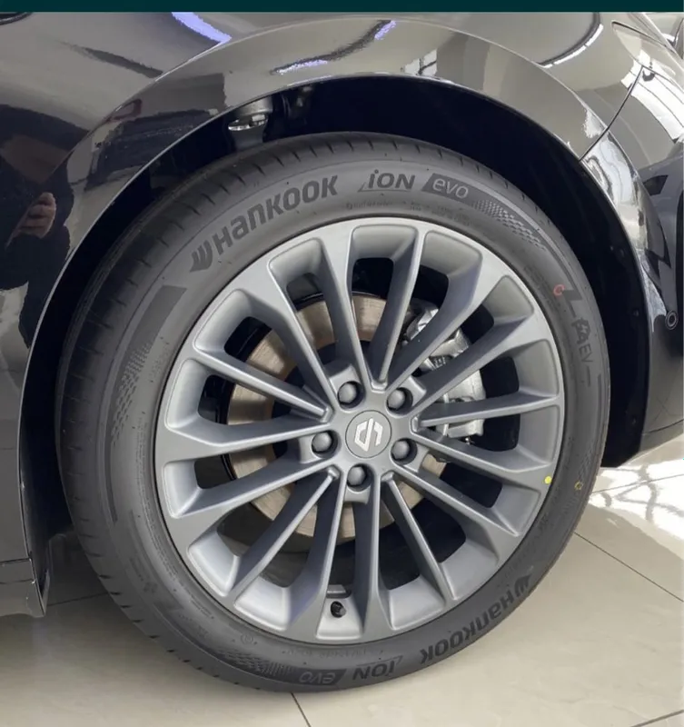 Leapmotor C01 EV 8 Leapmotor C01 EV 8