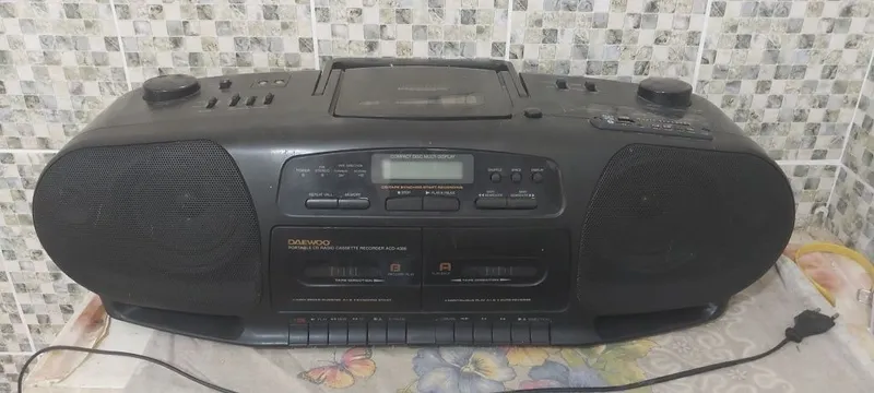 Продается музыкальный центр 2