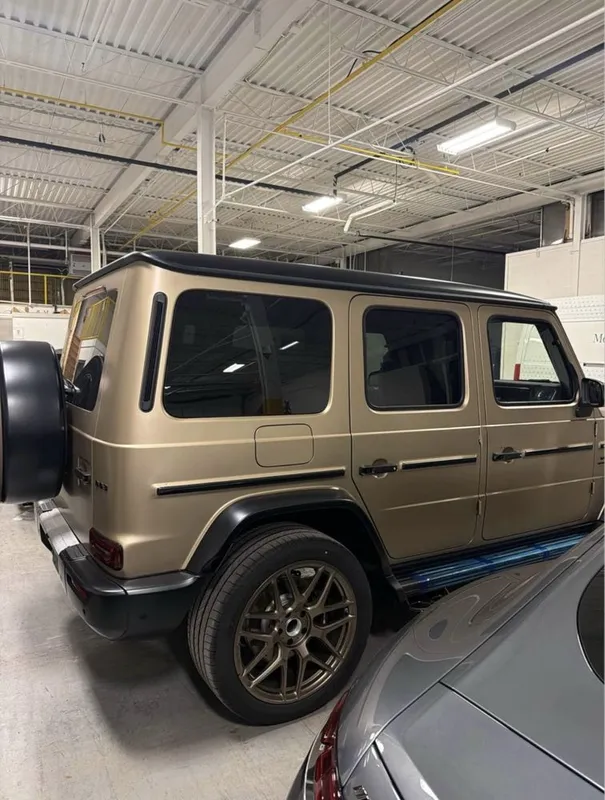 Mercedes-Benz G63 AMG Magno 2026 4