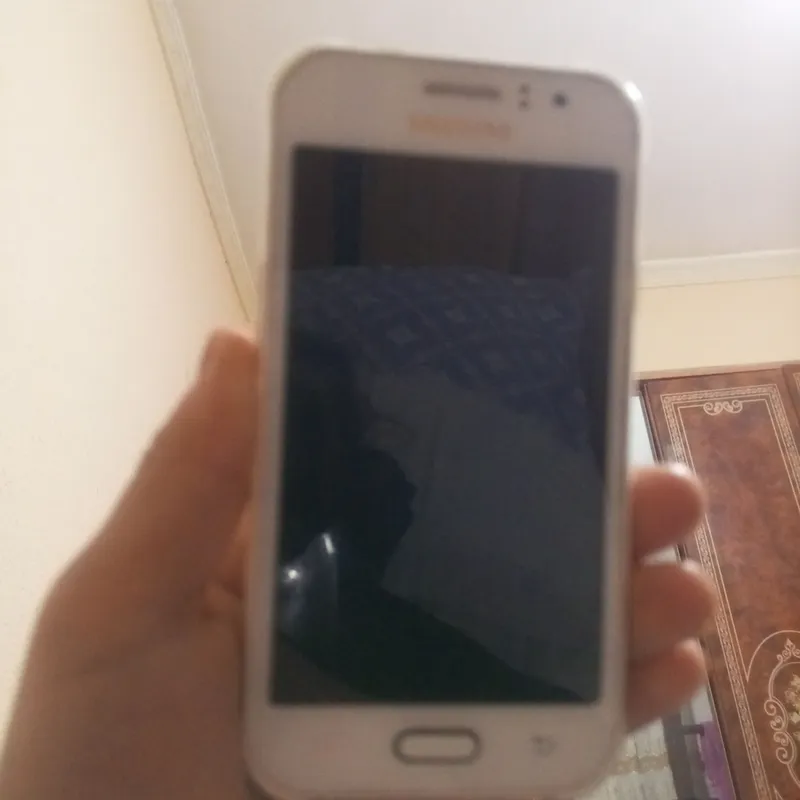 samsung J1 1