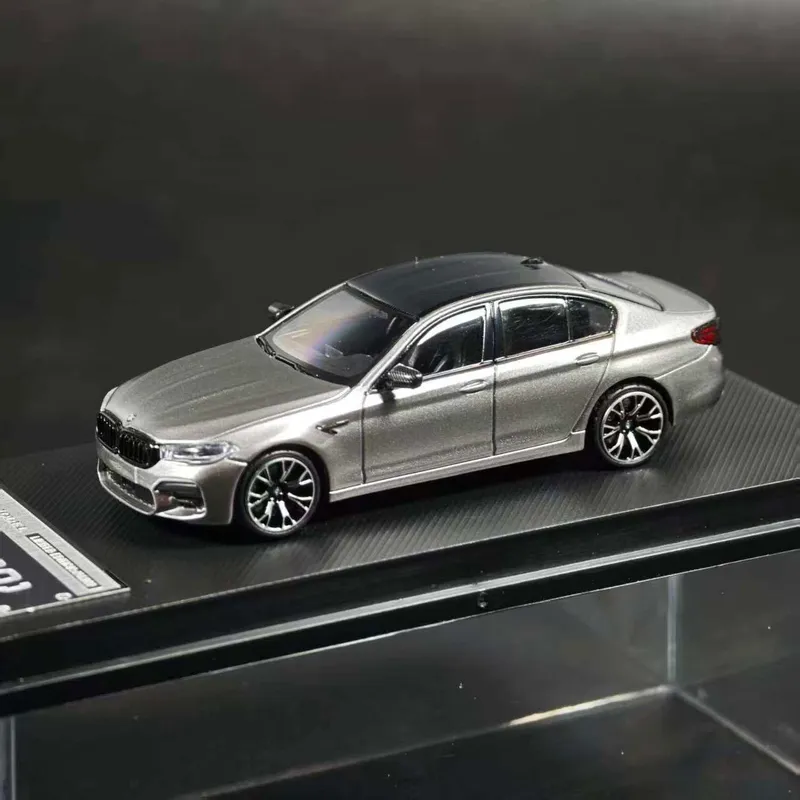 BMW M5 F90 / 1:64 / Коллекционная машинка /Подарок — фото 2